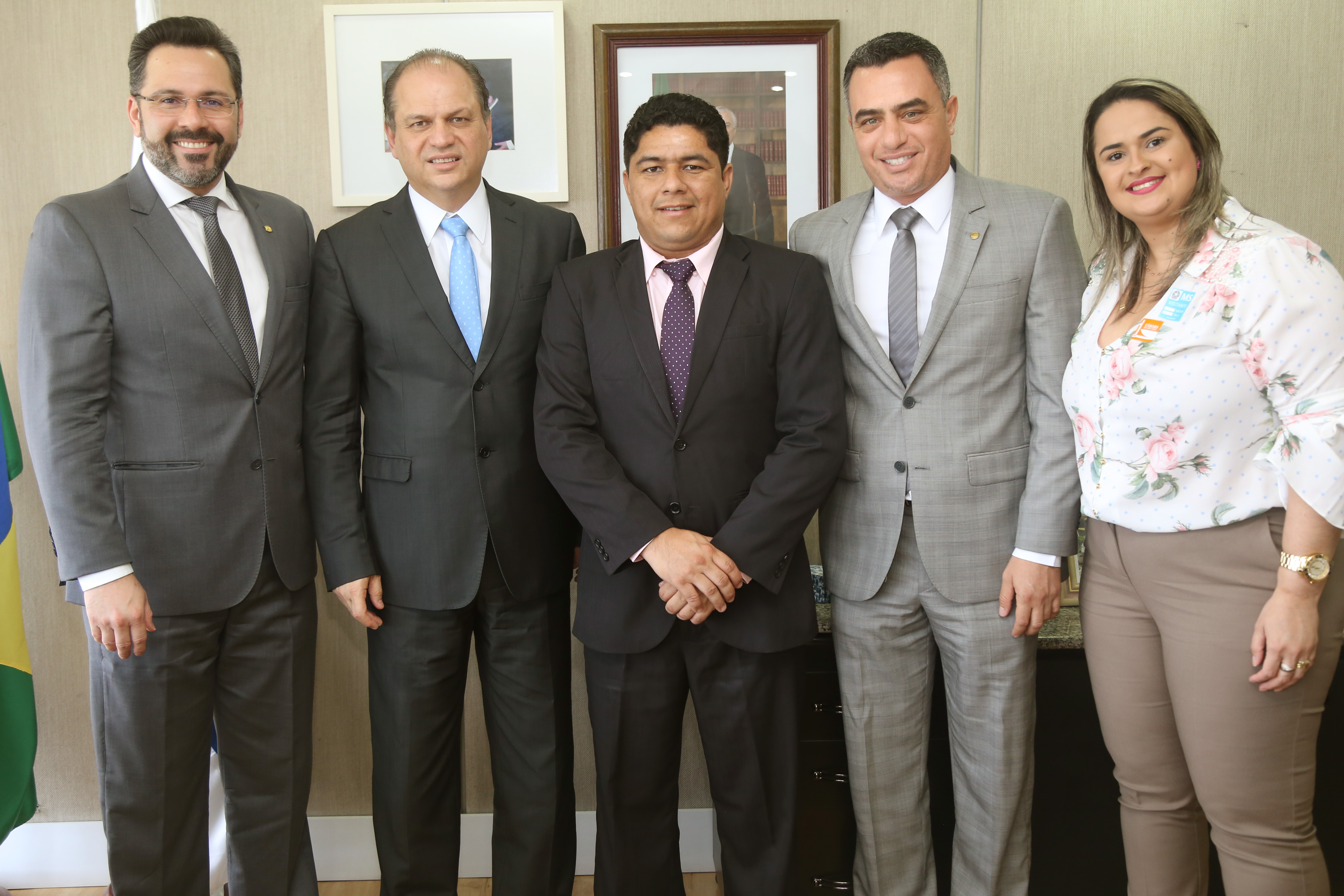 Deputado Federal Alan Rick leva prefeitos acreanos ao Ministério da Saúde