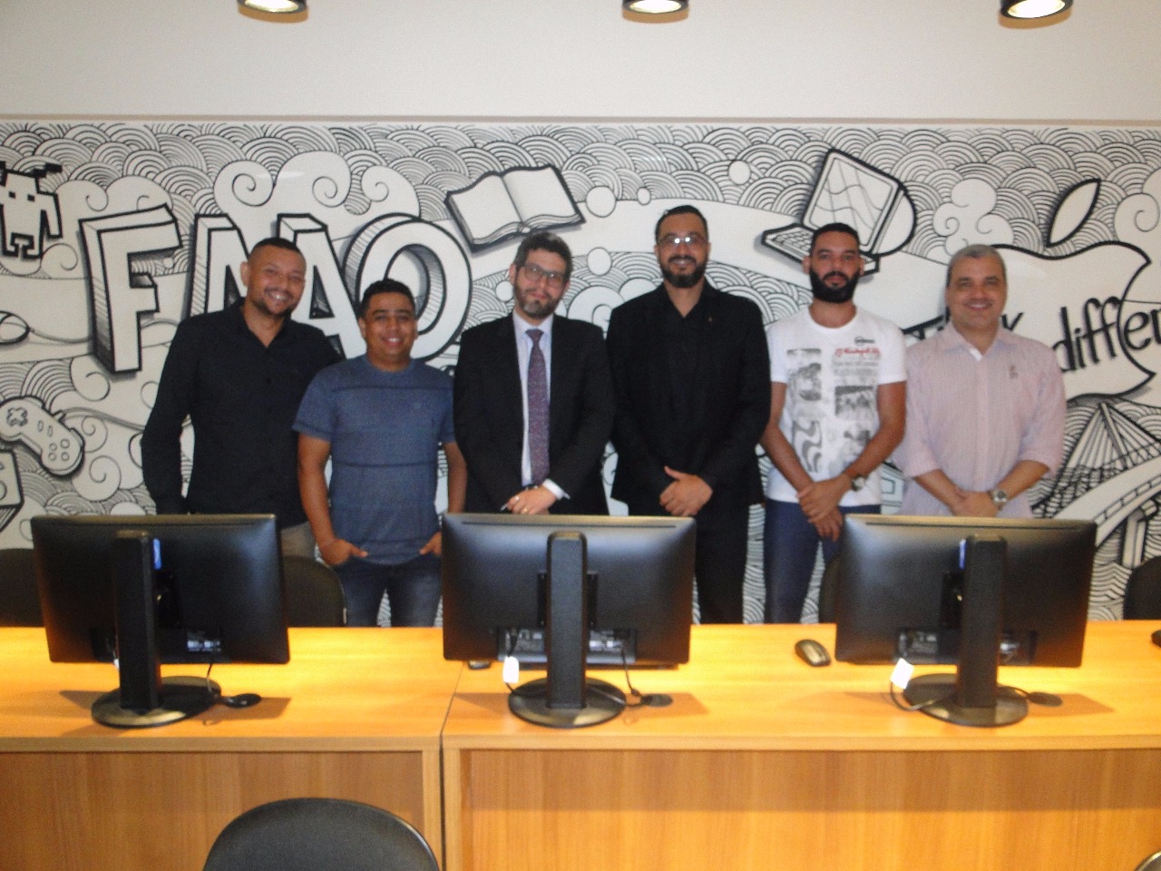 FAAO inaugura Lab Mac e comemora nota 4 do curso de Análise e Desenvolvimento de Sistemas