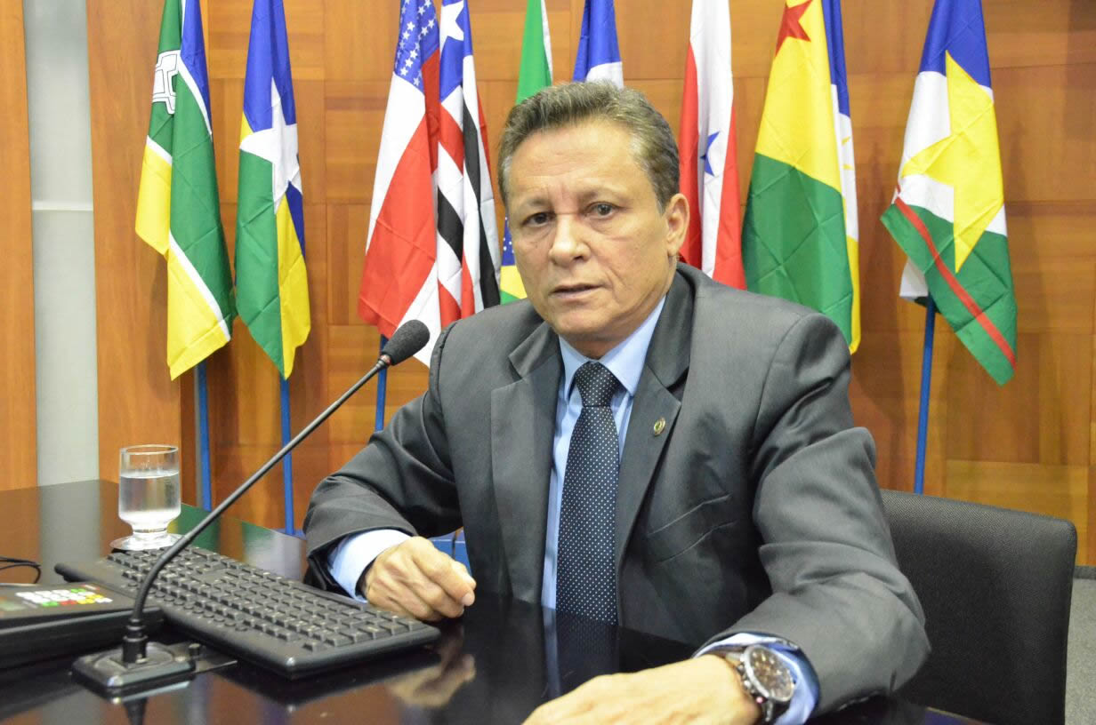 Deputado amazonense quer pacto para atendimento em saúde na fronteira com o Acre