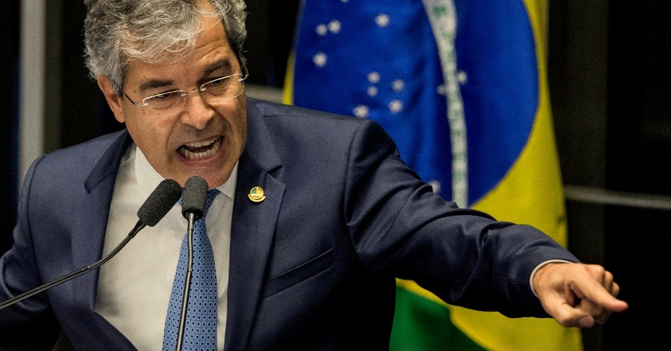 “PEC de Jorge Viana que aumenta pena para crimes hediondos é faca de dois gumes”