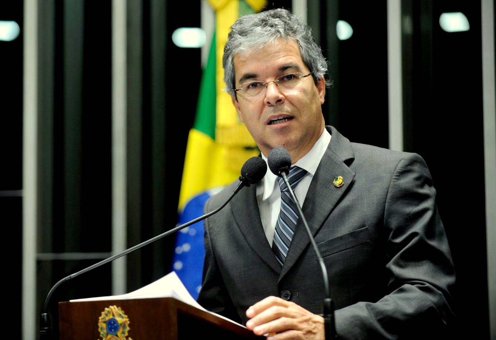 Jorge diz que o Acre tem a gasolina mais cara do país, mas esqueceu que produto nunca foi isento de ICMS