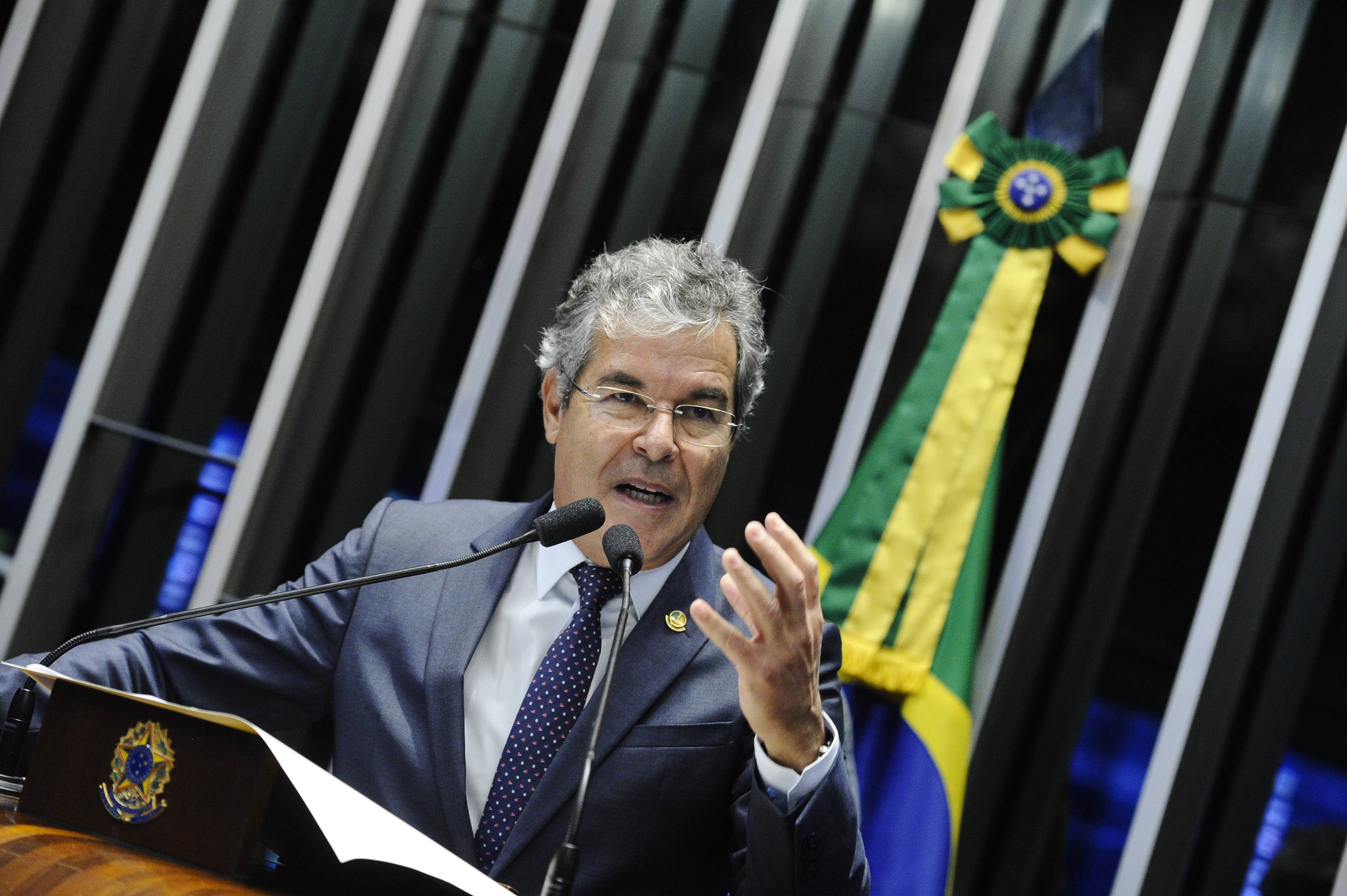 Jorge Viana propõe PL que endurece regime a condenados por crimes contra a vida