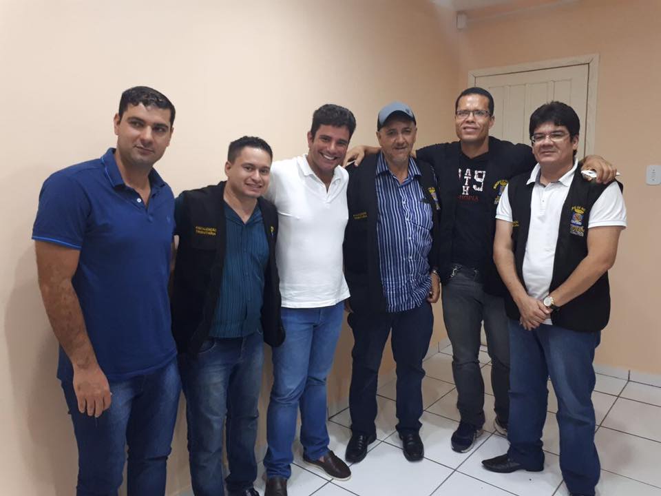 Senador Gladson Cameli debate infraestrutura com vereadores de Rio Branco