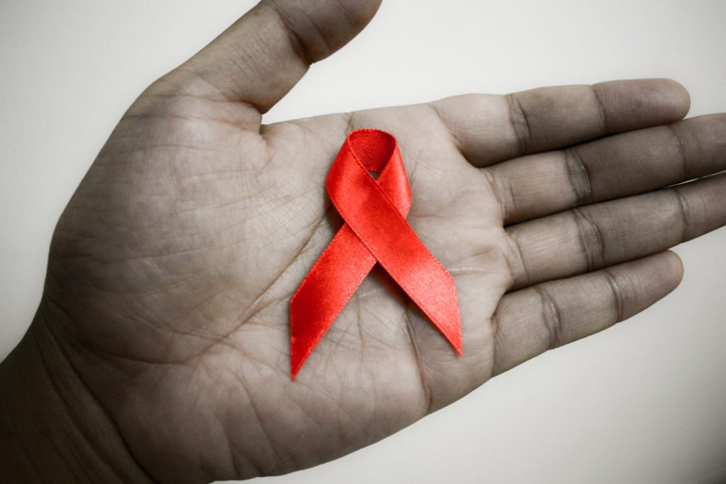 Em 30 anos, Acre registrou quase mil casos de Aids; destes, 594 são homens