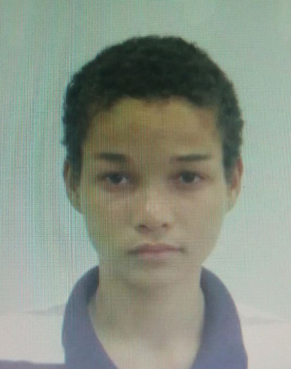 Jovem de 18 anos é morto a tiros enquanto caminhava com a namorada no Mocinha Magalhães