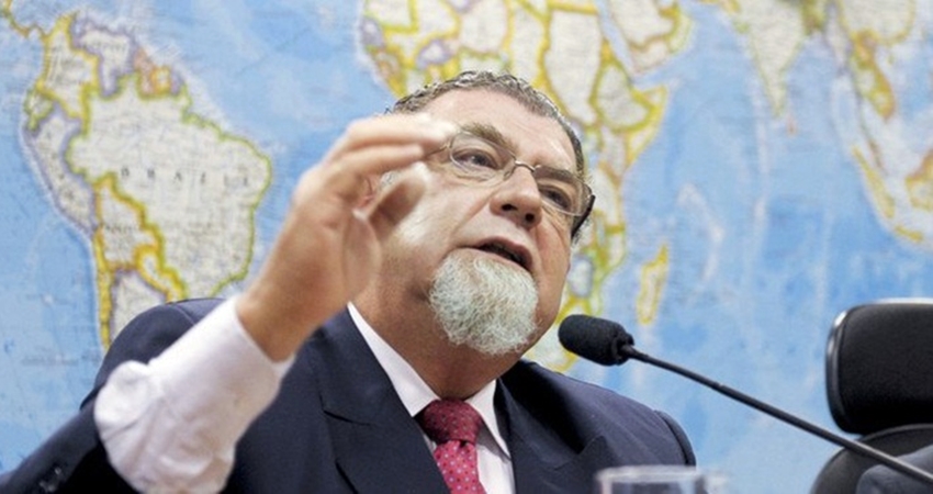 Venezuela considera embaixador do Brasil ‘persona non grata’ e o expulsa do país