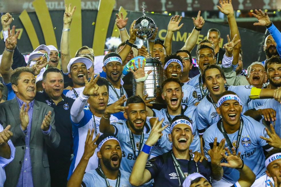 Conmebol mantém decisão da Libertadores de 2018 com dois jogos