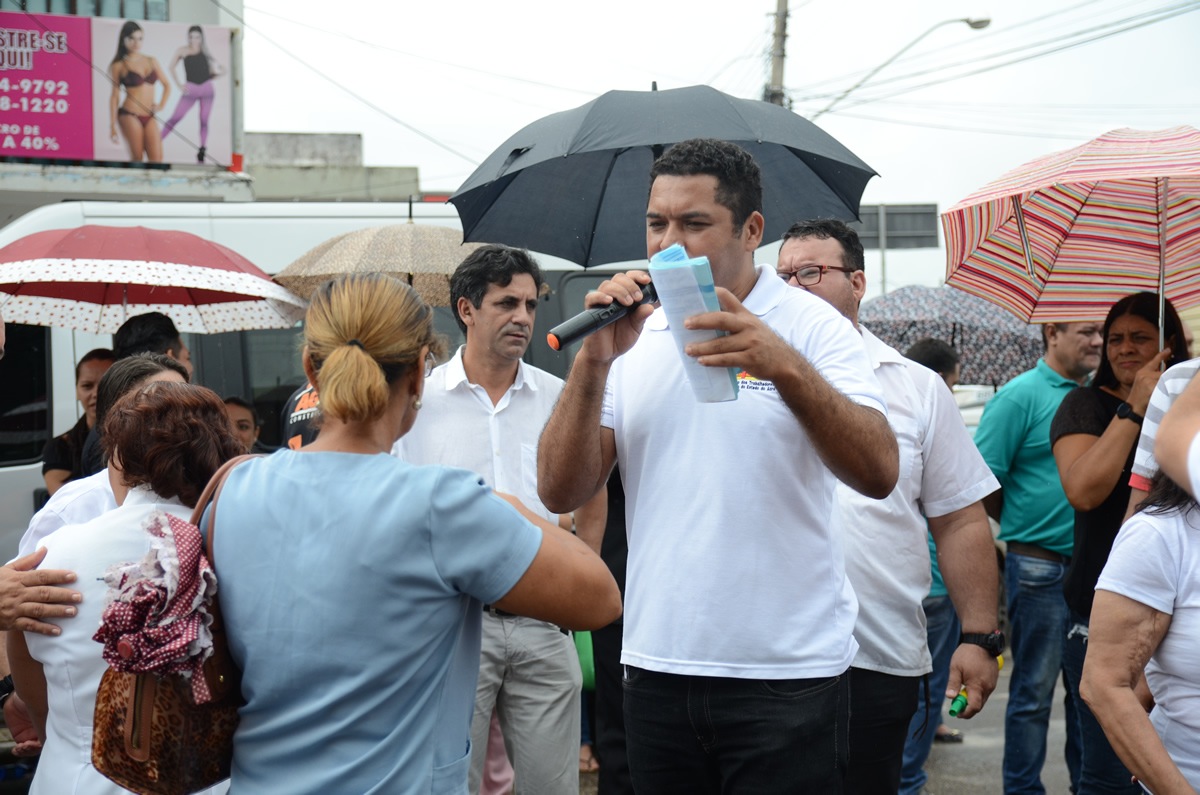 Presidente do Sintesac comemora ato em defesa do Huerb com apoio da categoria