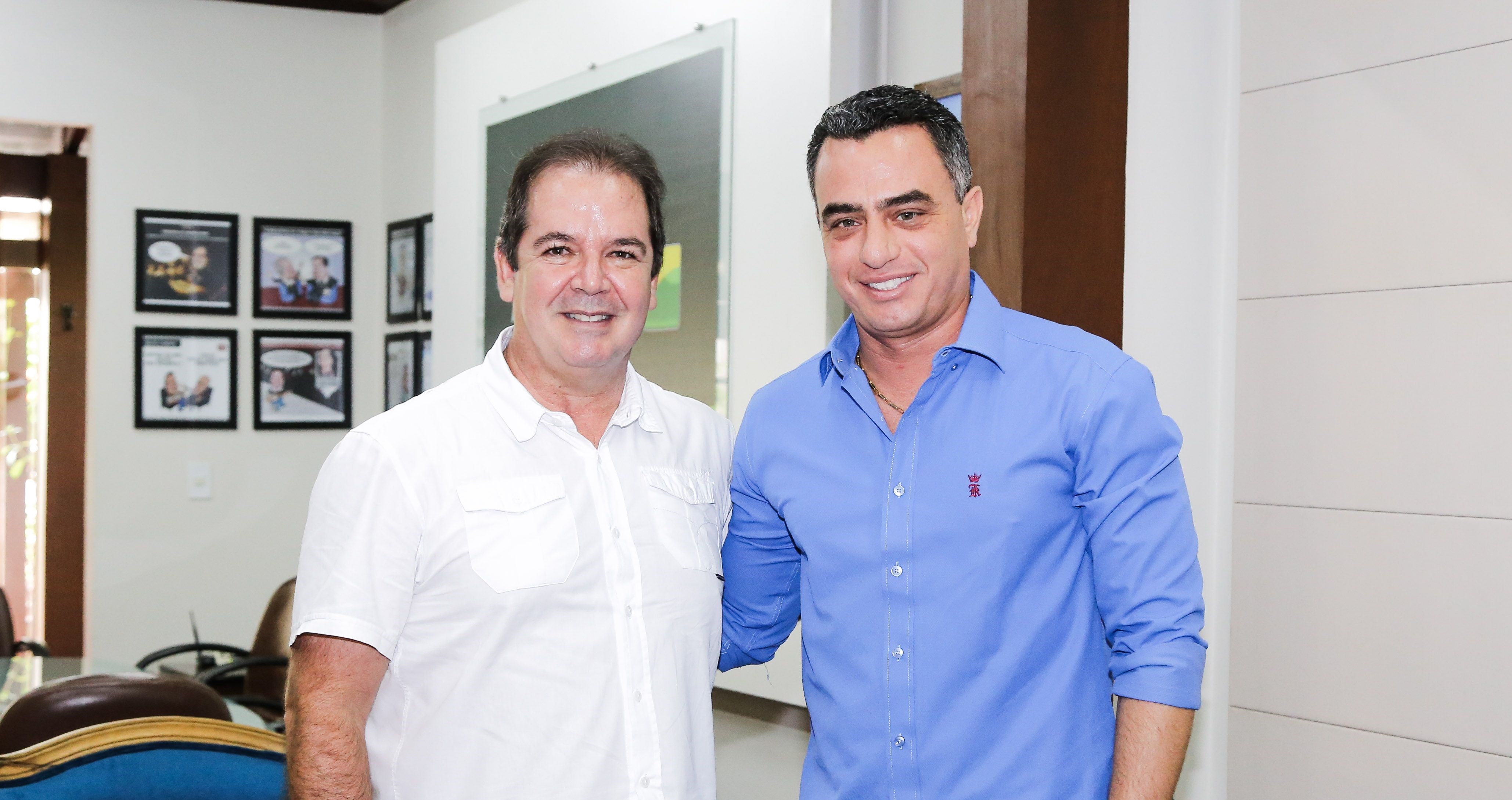 Após rumores de que apoiaria Marcus Alexandre, prefeito do Quinari se encontra com Tião