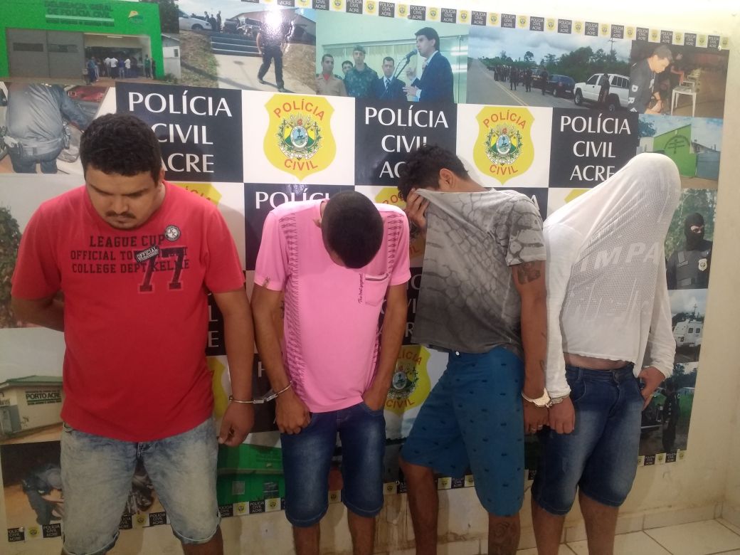 Polícia cumpre mandados e prende quatro pessoas acusadas de estupro, furto, roubo e tráfico