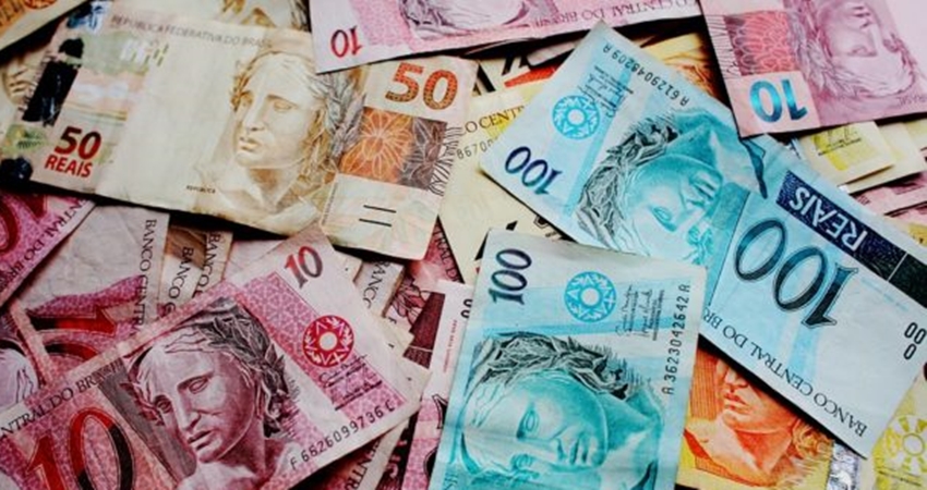 Contas públicas fecham novembro com déficit de R$ 909 milhões