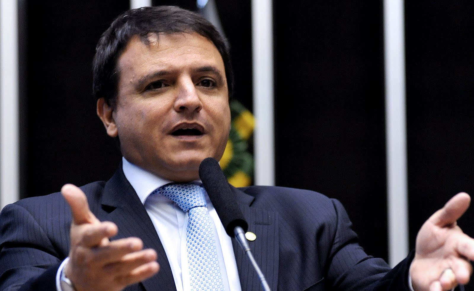Marcio Bittar prega ‘respeito mútuo’ a apoiadores de Gladson e Ulysses