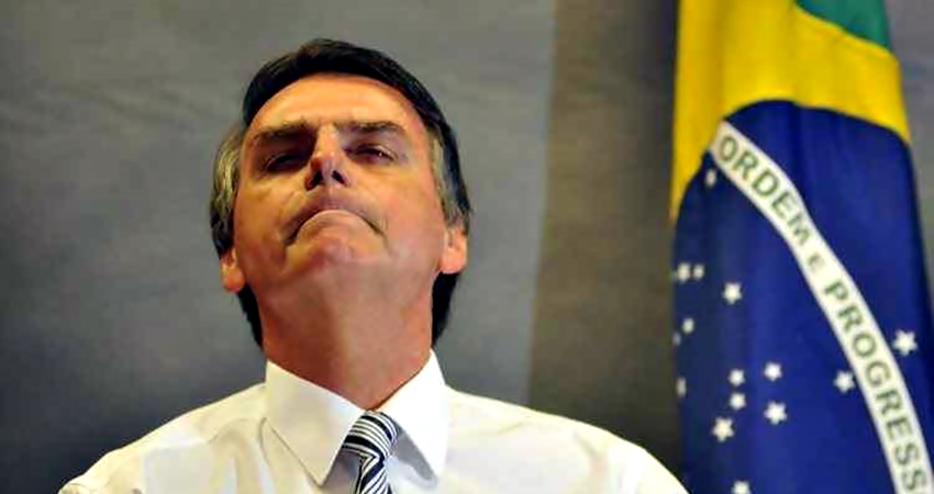 Bolsonaro diz que não vai às ruas por medo: “Não estou torcendo pela condenação”