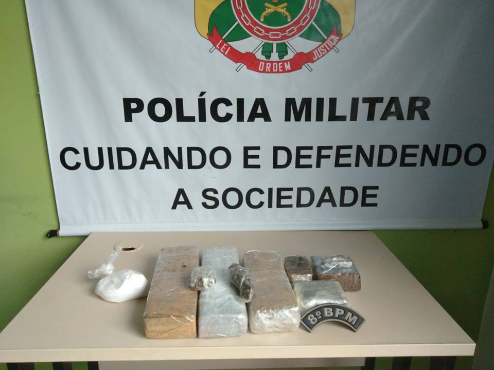 Garota de 15 anos é apreendida com 3 quilos de maconha na estrada de Sena