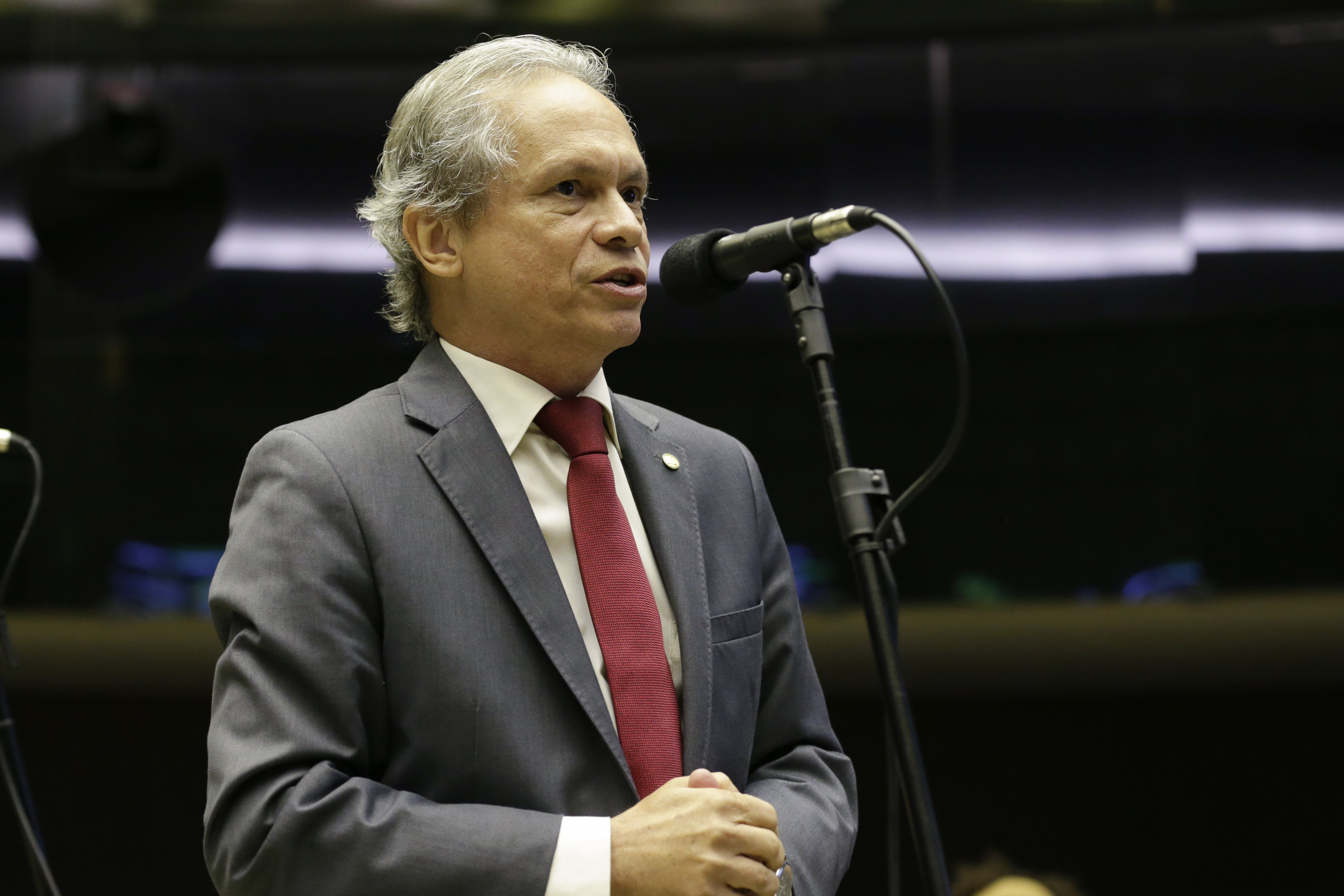 Deputado Angelim é a favor e defende na Câmara criação da Polícia Penal