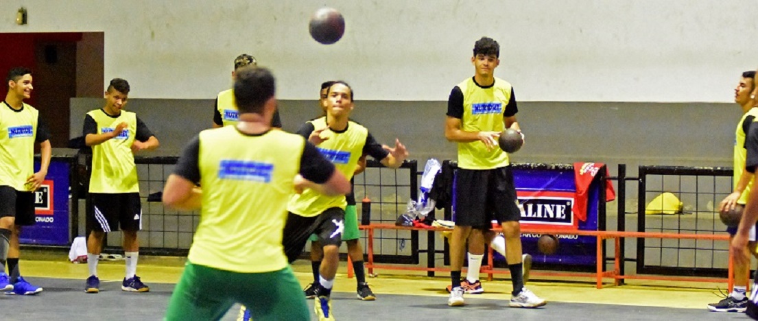 Acreano representará o país no Mundial Escolar de Handebol no Catar