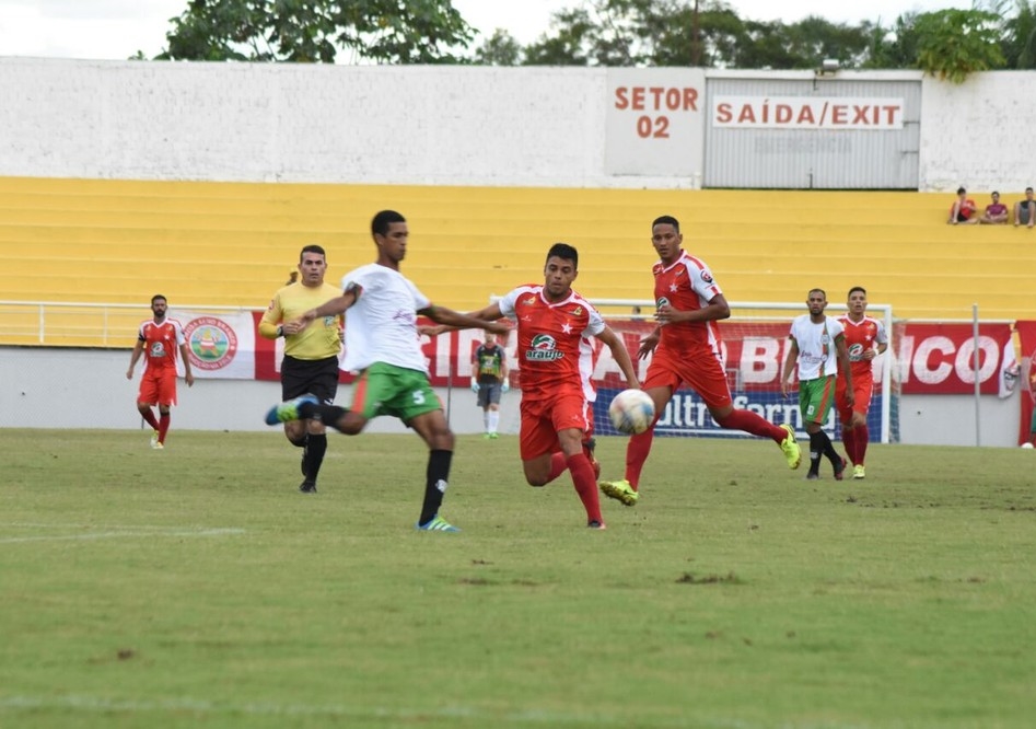Rio Branco não joga bem, mas vence o Andirá por 3 x 0 e lidera o grupo B do Estadual