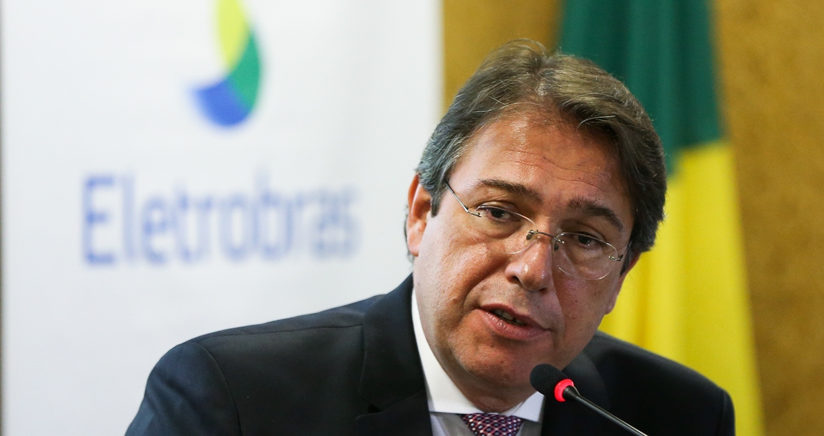 “Durmo toda noite com uma dívida de R$ 1 milhão”, diz presidente da Eletrobrás
