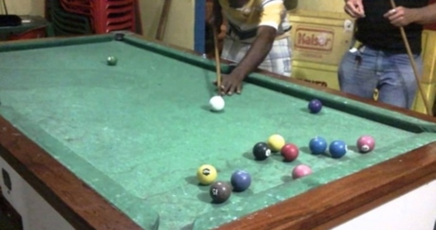 Homens são assassinados com tiros na cabeça enquanto jogavam sinuca no Recanto dos Buritis
