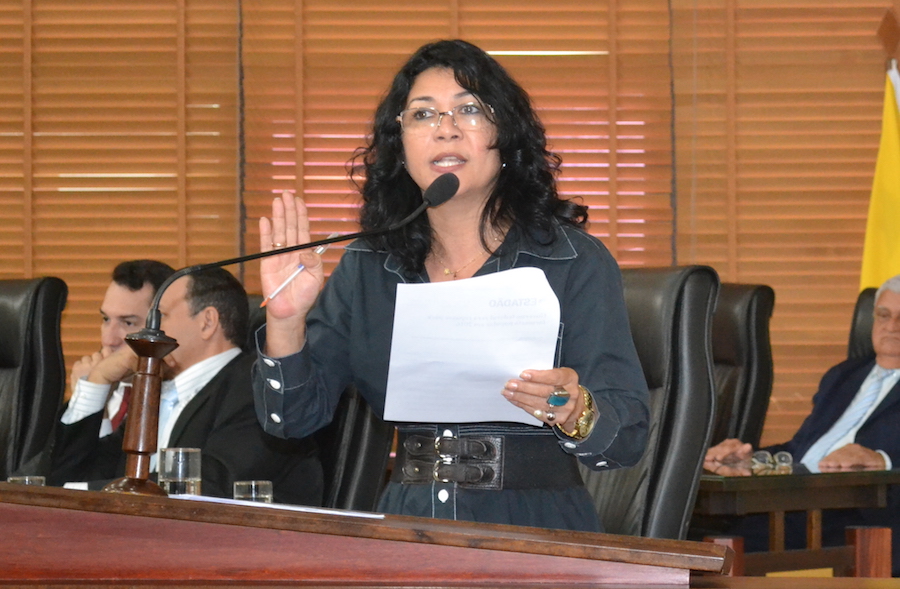 Sinhasique denuncia que metade das viaturas da PM estão paradas por falta de combustível