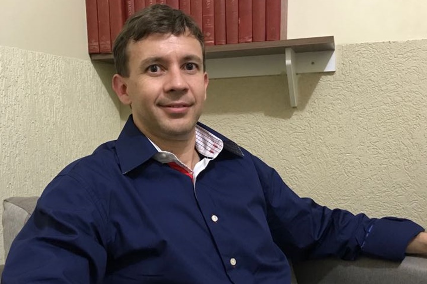 “Não vou só preencher lacunas, tenho boas ideias e quero contribuir”, diz Eduardo Velloso