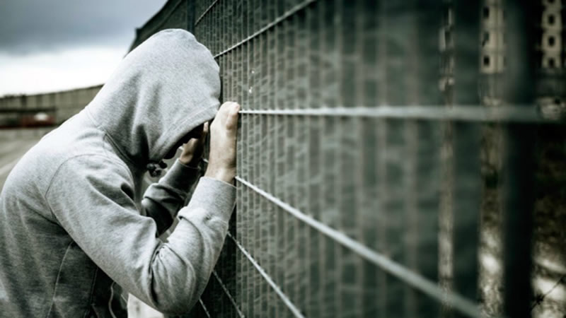 Justiça determina internação de adolescentes por homicídio e organização criminosa