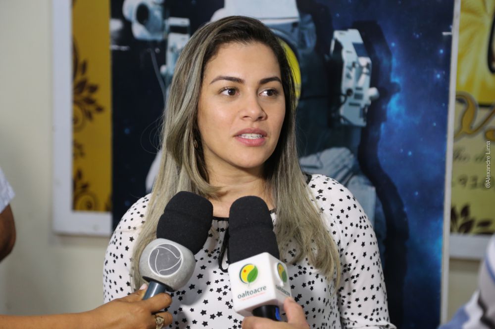 Juiz nega ação do Ministério Público que pedia afastamento da prefeita de Brasileia