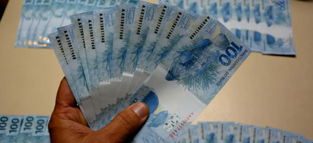 Derrame de notas falsas é identificado por moradores do município de Sena Madureira