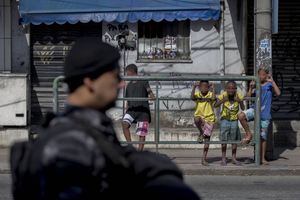 Enquanto a polícia hasteia bandeiras, facções medem forças e intensificam guerra no Acre