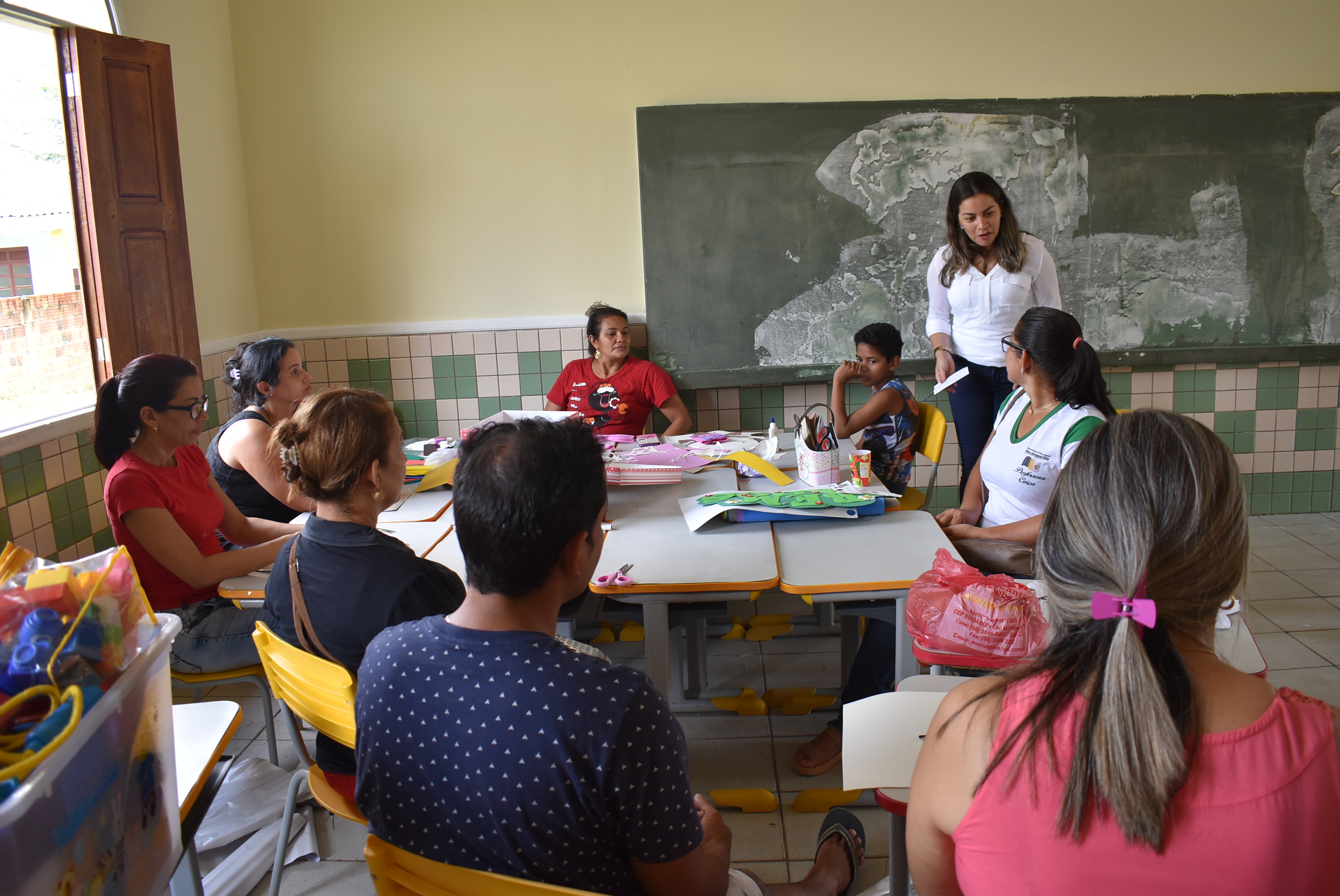 Prefeita Fernanda Hassem acompanha os trabalhos de reformas realizadas nas escolas municipais