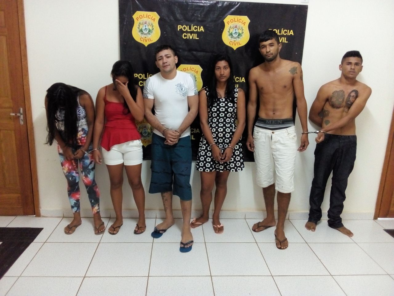 Polícia Civil prende seis pessoas ligadas a organização criminosa na manhã desta terça