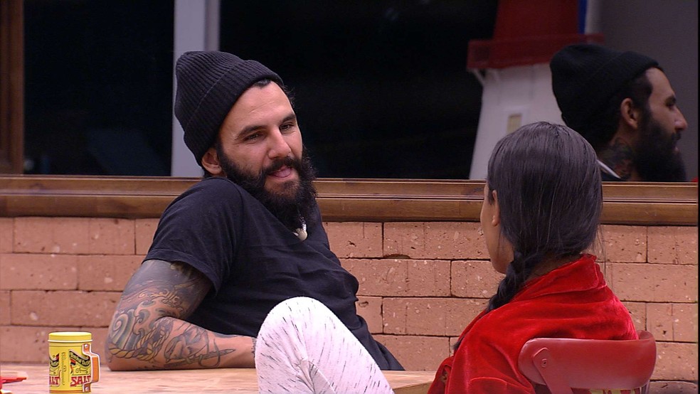 Em conversa na casa, Wagner cogita viajar para o Acre após término do BBB