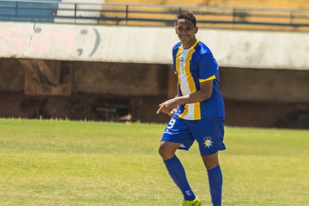Com três gols de Mateus Oliveira, Rio Branco goleia o São Francisco por 5 a 0