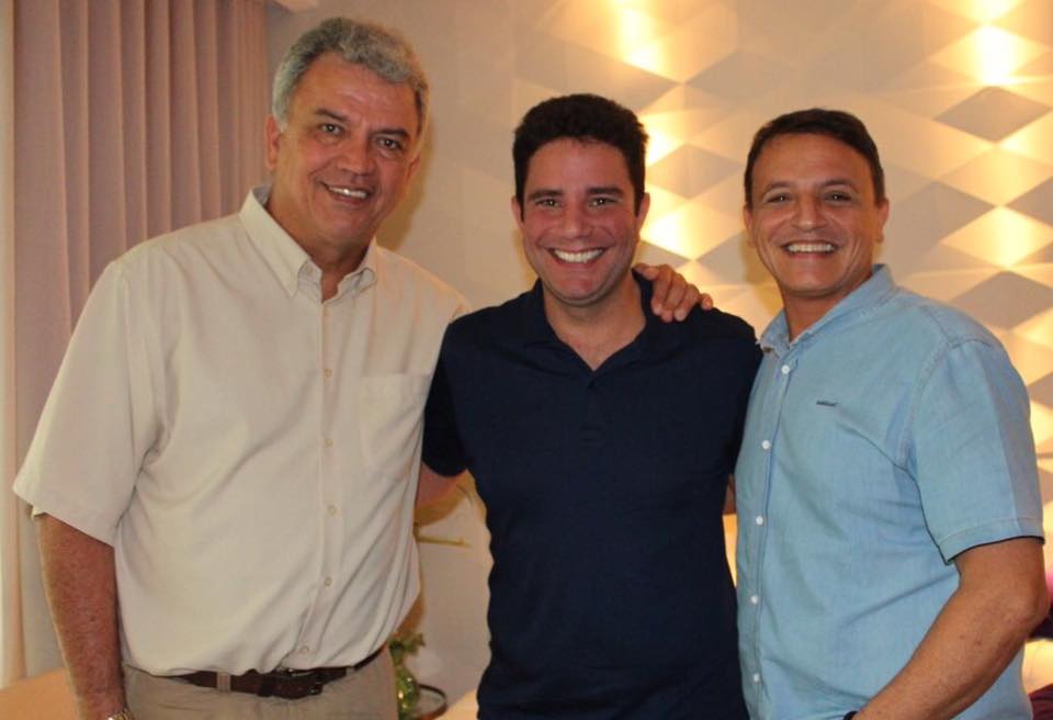 Gladson bate o martelo e decide vice no dia 15: “Quem quiser vir, que venha”
