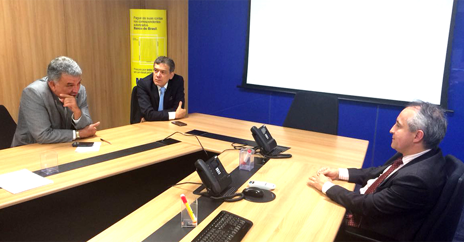 Petecão cobra atendimento de instituições financeiras em municípios isolados