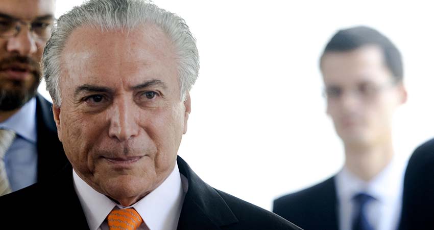 Presidente Michel Temer comemora certificado internacional de zona livre aftosa