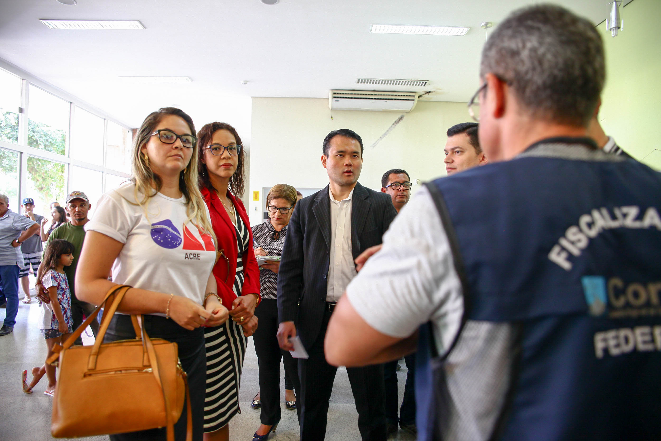 Após vistoria no Huerb, OAB, MP e sindicatos denunciam superlotação, falta de profissionais e medicamentos