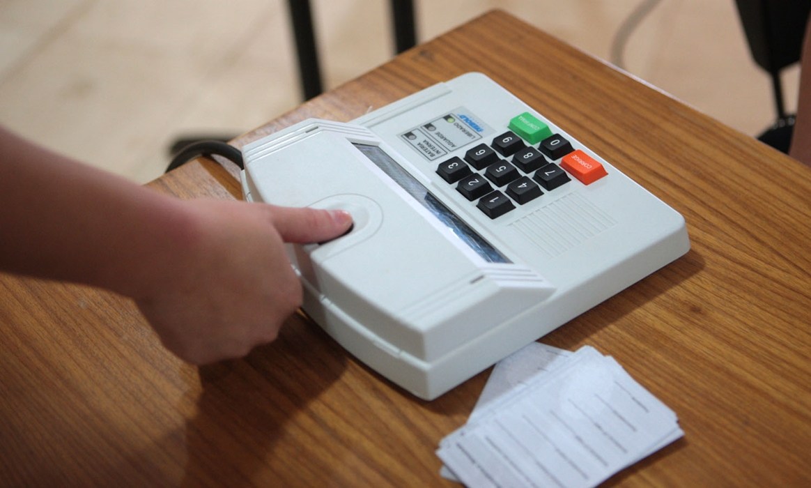 Biometria: cadastramento será obrigatório em 2800 cidades; veja situação no AC