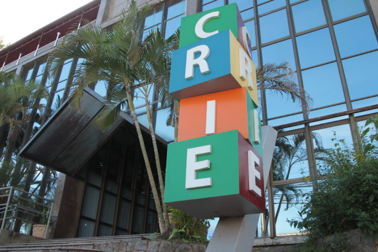 Prazo para solicitação de matrículas em escolas estaduais termina nesta sexta