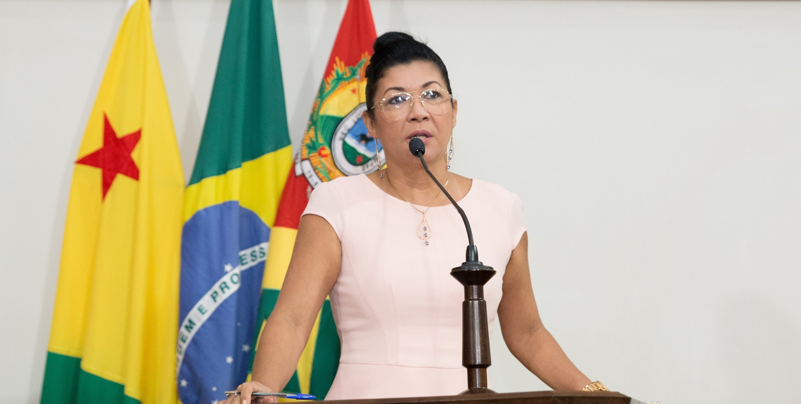 “Estamos vivendo uma guerra”, diz Eliane Sinhasique sobre onda de violência no Acre