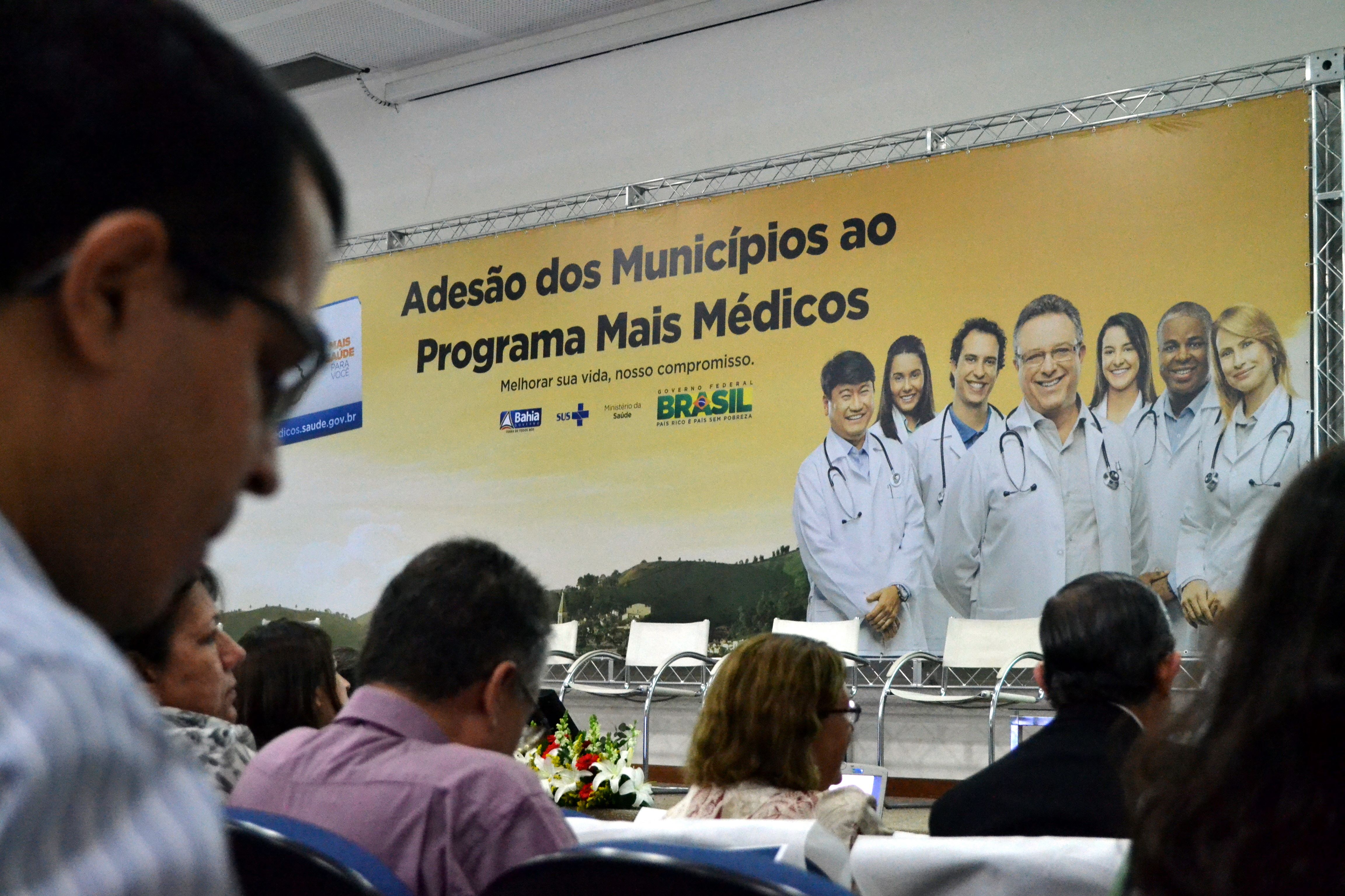 Programa Mais Médicos deve abrir novo edital maio, diz deputado Alan Rick