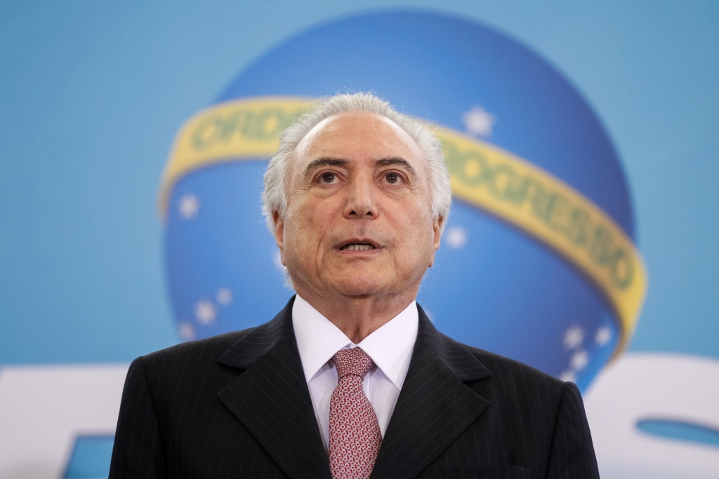 Presidente Michel Temer dá posse a 11 ministros nesta terça-feira