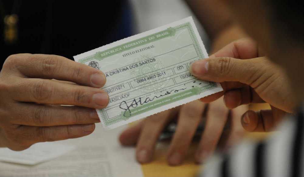 Atenção: eleitor tem 30 dias para transferir, atualizar ou emitir título eleitoral