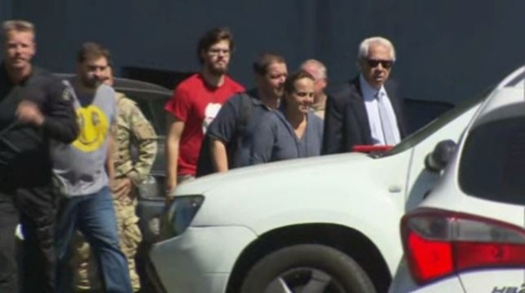 Familiares de Lula visitam ex-presidente pela primeira vez na Superintendência da PF