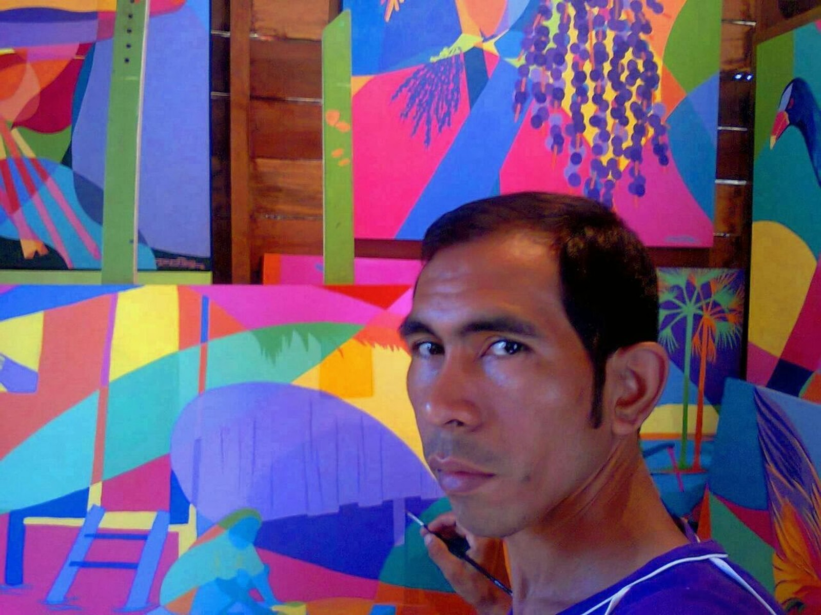 Artista busca recursos para levar obras da Amazônia para exposições na Europa