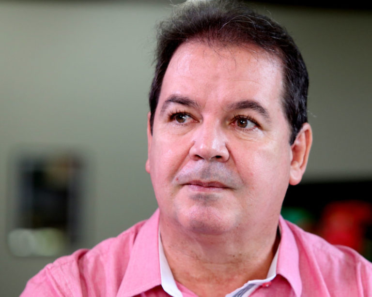 Tião Viana reaparece nas redes sociais e defende Maduro: “Vivemos a era dos golpistas”