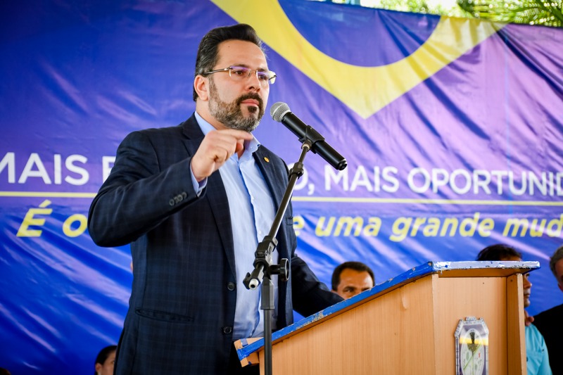 Alan Rick garante liberação de recursos para obras no IFAC e equipamentos para as prefeituras de Santa Rosa e Cruzeiro do Sul