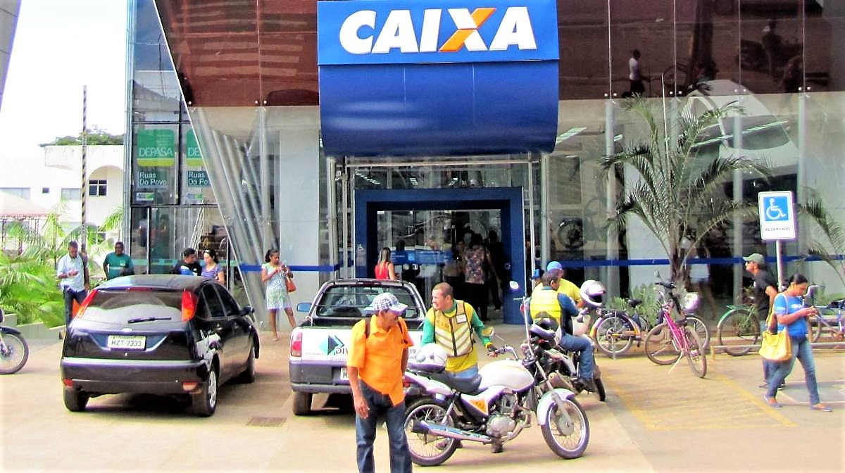 Caixa Econômica dificulta acesso a dinheiro de contas judiciais usadas para pagamento de ações