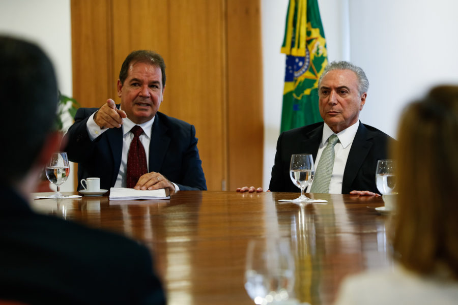 Em discurso, Tião Viana volta a culpar Michel Temer pelo aumento da violência no Acre