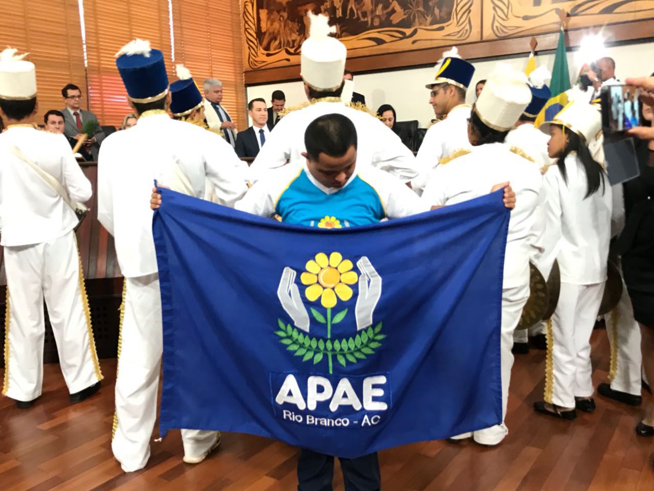 Deputado pede Liberação de emenda para equipar a APAE em Plácido de Castro